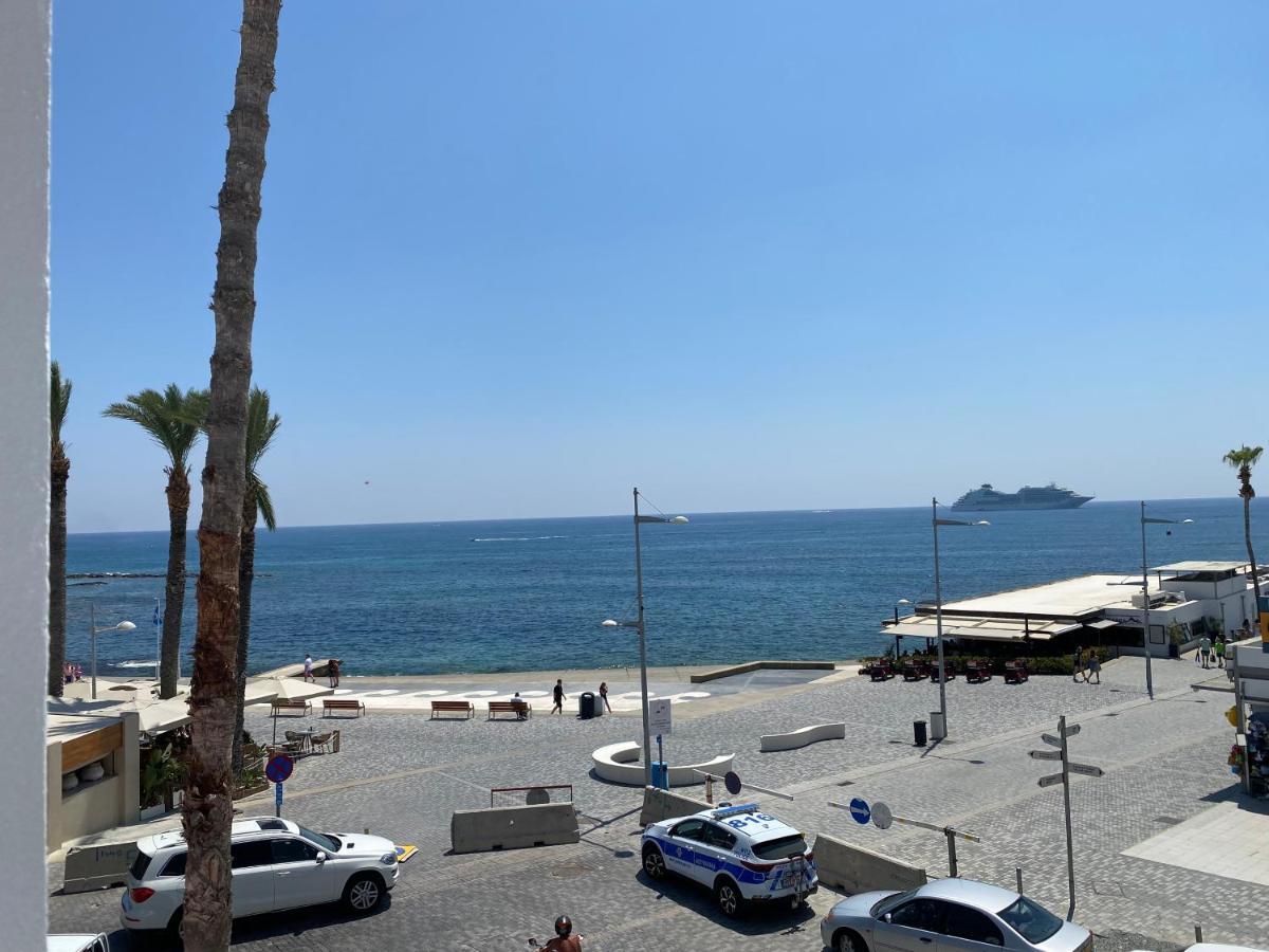 Sea La Vie #1 - Luxury Seaview Apartment Paphos Esterno foto